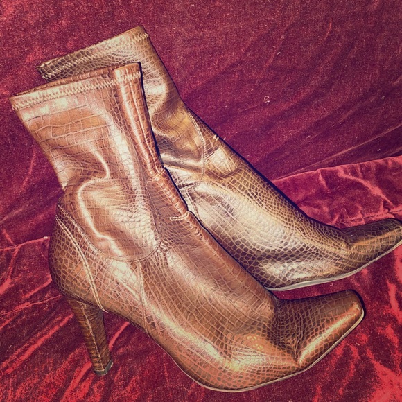 Marc Fisher Shoes - Pull on croc emboss heel boots